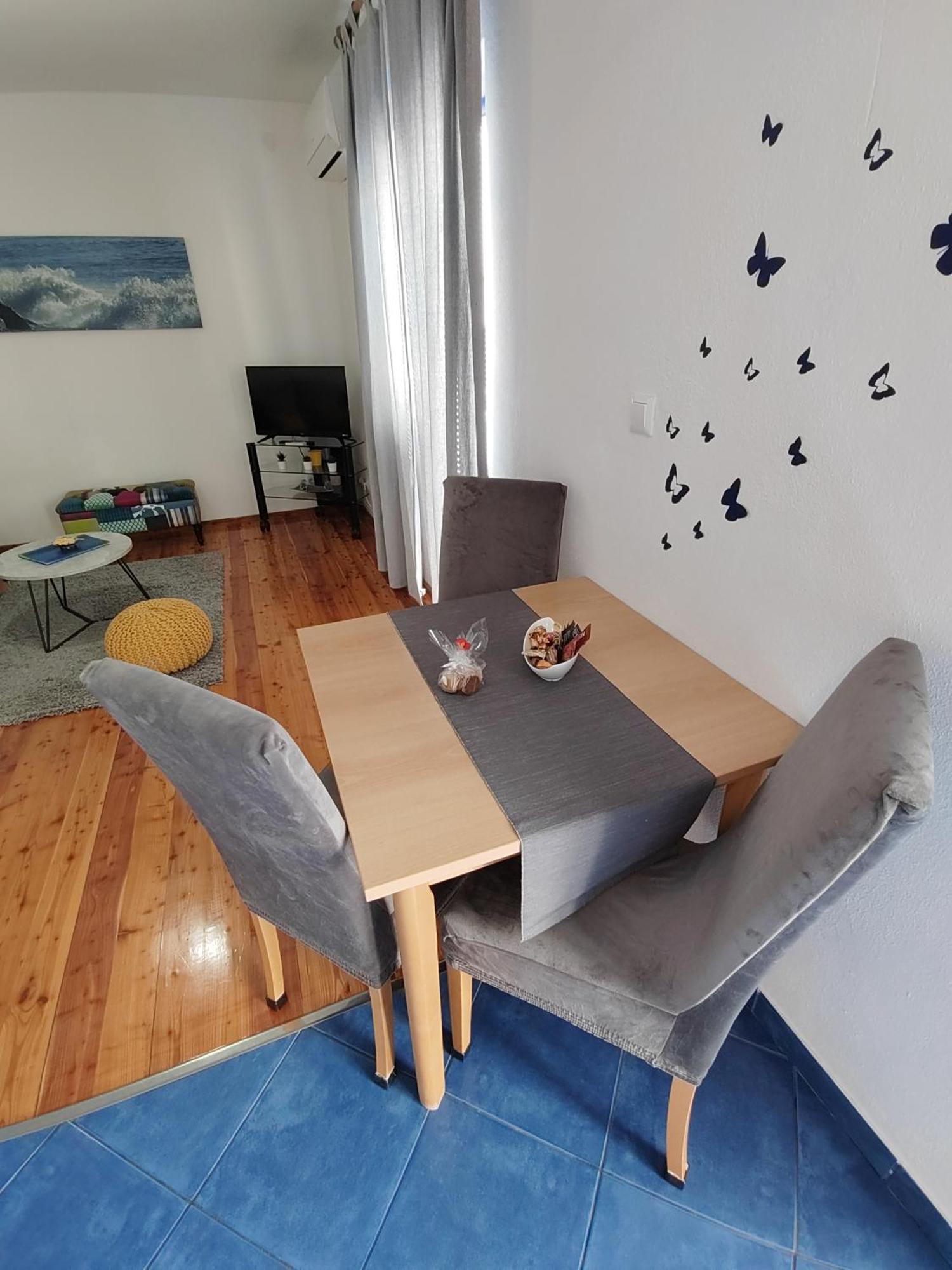 Marina Apartment